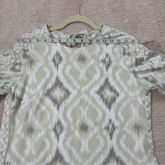 Gretchen Scott Beige Tan White Ikat Print Knee Length Dress Size Medium - Picture 7 of 14